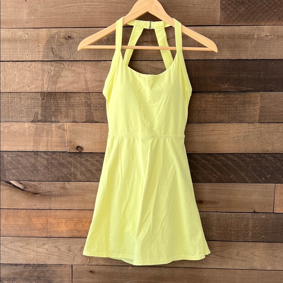 Halara Women's SoftlyZero Airy Backless Twisted Active Dress Yellow Pear Small - Picture 3 of 10